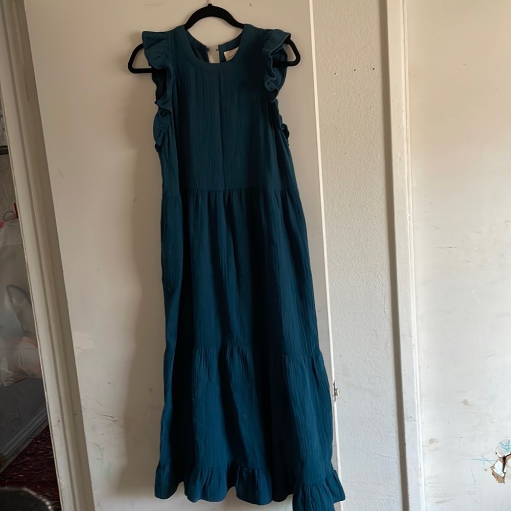 Universal Thread Ruffed Sleeve Dress - Picture 2 of 6